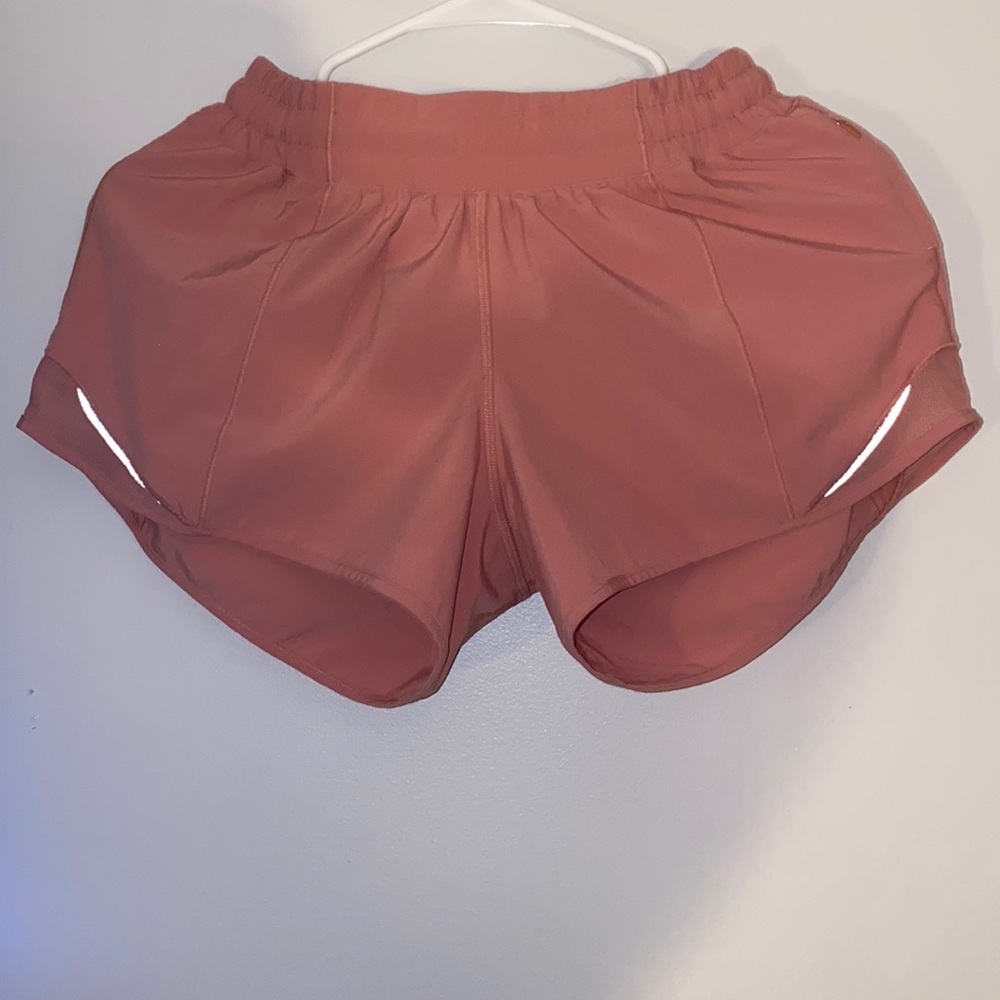 Savannah pink low rise 4” hotty hot shorts